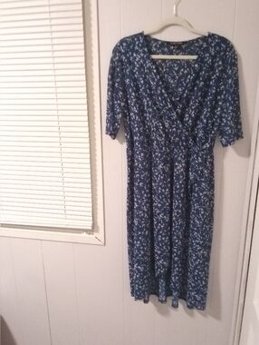 41 Hawthorne Floral Maxi Dress